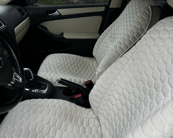 Синій Фольксваген Джетта, об'ємом двигуна 2.5 л та пробігом 208 тис. км за 9300 $, фото 8 на Automoto.ua