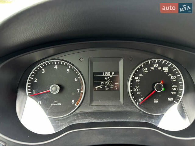 Синий Фольксваген Джетта, объемом двигателя 2.48 л и пробегом 142 тыс. км за 7999 $, фото 88 на Automoto.ua