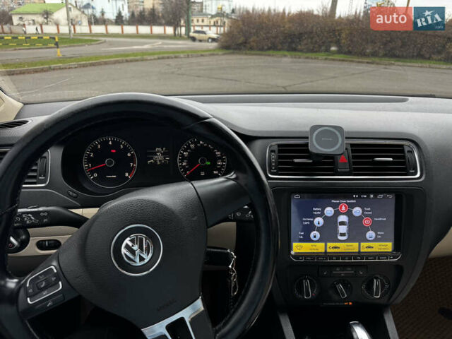 Синій Фольксваген Джетта, об'ємом двигуна 2.5 л та пробігом 208 тис. км за 9300 $, фото 10 на Automoto.ua