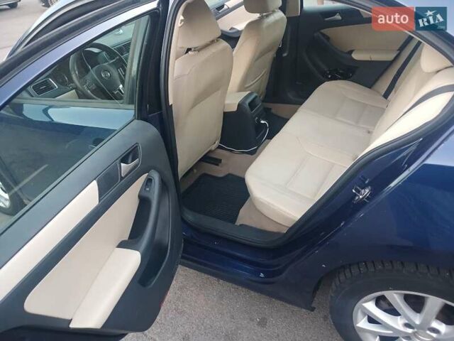 Синій Фольксваген Джетта, об'ємом двигуна 2.48 л та пробігом 273 тис. км за 6800 $, фото 17 на Automoto.ua