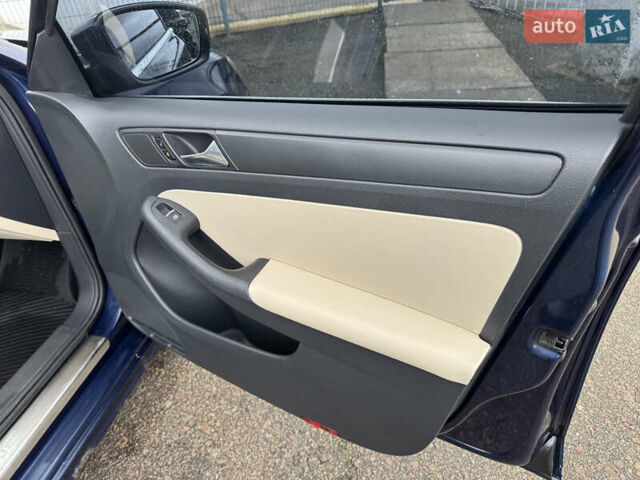 Синий Фольксваген Джетта, объемом двигателя 2.5 л и пробегом 256 тыс. км за 7790 $, фото 29 на Automoto.ua