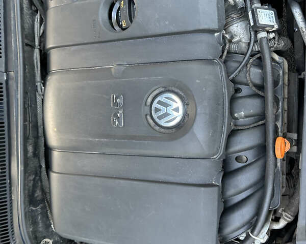 Синій Фольксваген Джетта, об'ємом двигуна 2.48 л та пробігом 240 тис. км за 7350 $, фото 23 на Automoto.ua