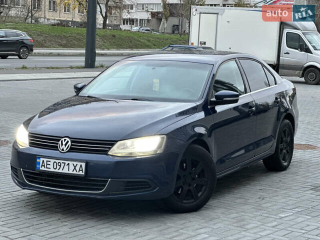 Синий Фольксваген Джетта, объемом двигателя 2.5 л и пробегом 250 тыс. км за 6999 $, фото 1 на Automoto.ua