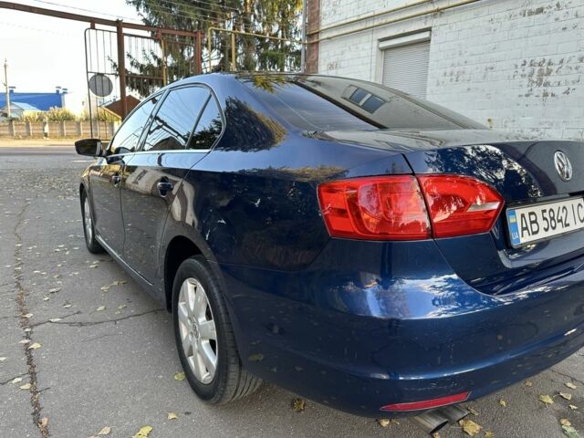 Синій Фольксваген Джетта, об'ємом двигуна 2.5 л та пробігом 240 тис. км за 7350 $, фото 12 на Automoto.ua