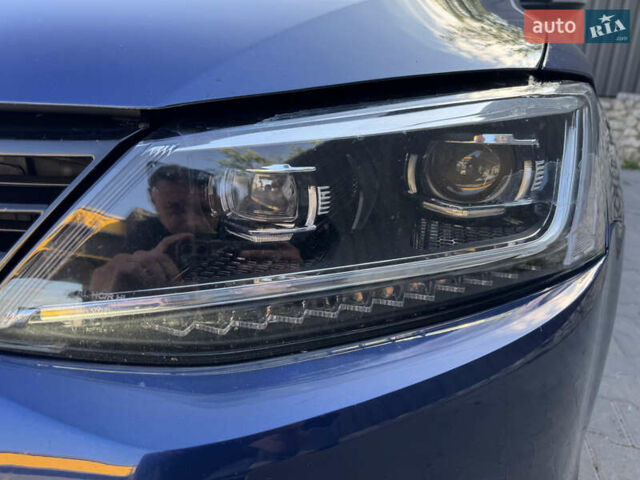 Синий Фольксваген Джетта, объемом двигателя 1.4 л и пробегом 191 тыс. км за 10350 $, фото 9 на Automoto.ua