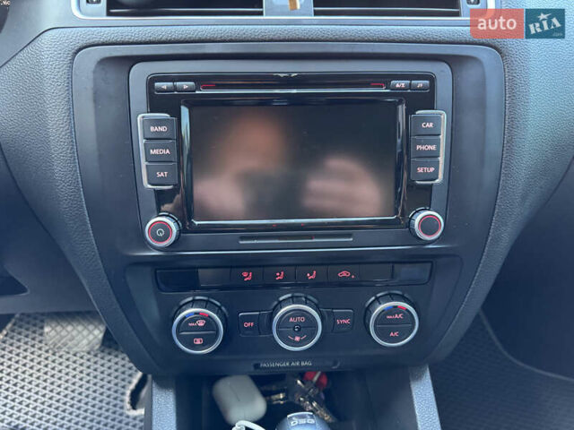 Синий Фольксваген Джетта, объемом двигателя 1.4 л и пробегом 191 тыс. км за 10350 $, фото 16 на Automoto.ua