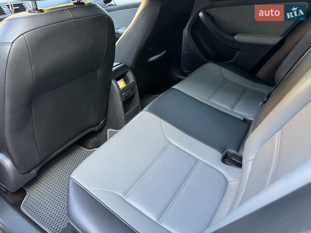 Синий Фольксваген Джетта, объемом двигателя 1.4 л и пробегом 191 тыс. км за 10350 $, фото 23 на Automoto.ua