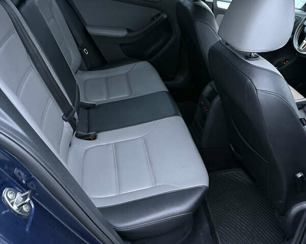 Синий Фольксваген Джетта, объемом двигателя 1.39 л и пробегом 197 тыс. км за 7900 $, фото 9 на Automoto.ua