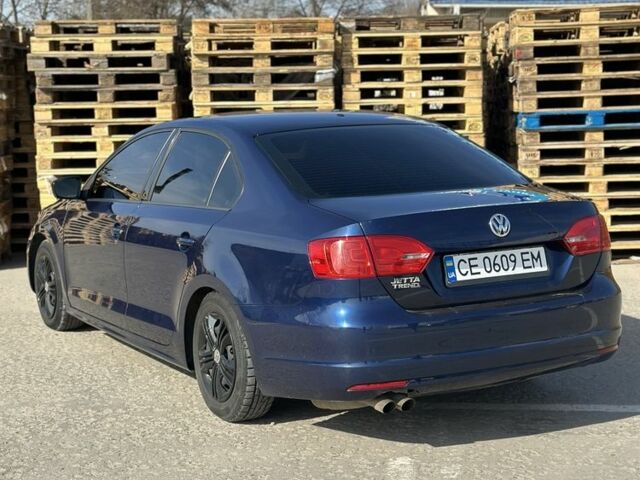 Фольксваген Джетта 2013 в Кицмане на Automoto.ua Синий Фольксваген Джетта, объемом двигателя 2 л и пробегом 160 тыс. км за 9600 $, фото 6 на Automoto.ua