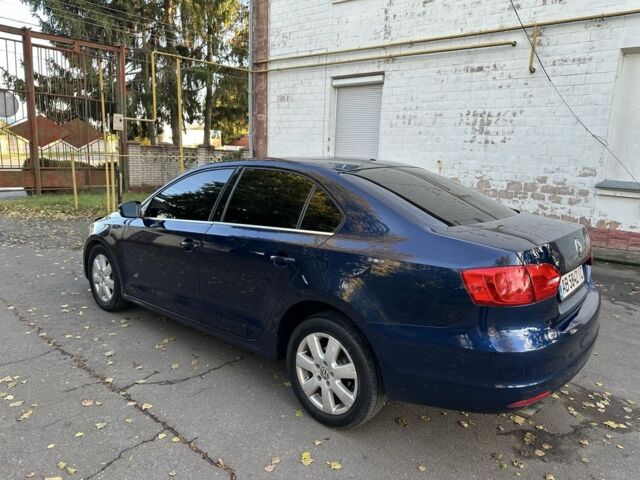 Синій Фольксваген Джетта, об'ємом двигуна 2.5 л та пробігом 240 тис. км за 7350 $, фото 13 на Automoto.ua