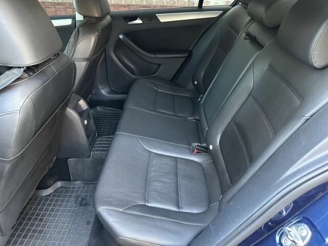 Синій Фольксваген Джетта, об'ємом двигуна 2.5 л та пробігом 240 тис. км за 7350 $, фото 20 на Automoto.ua