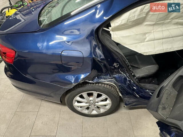 Синий Фольксваген Джетта, объемом двигателя 1.8 л и пробегом 100 тыс. км за 5500 $, фото 11 на Automoto.ua