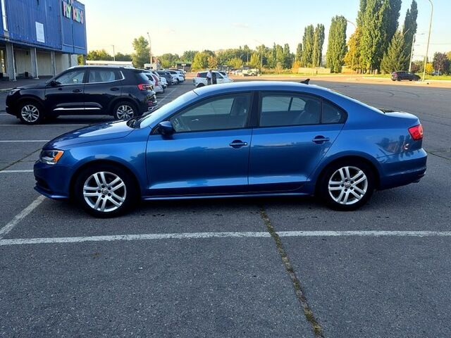 Синий Фольксваген Джетта, объемом двигателя 2 л и пробегом 195 тыс. км за 8500 $, фото 2 на Automoto.ua