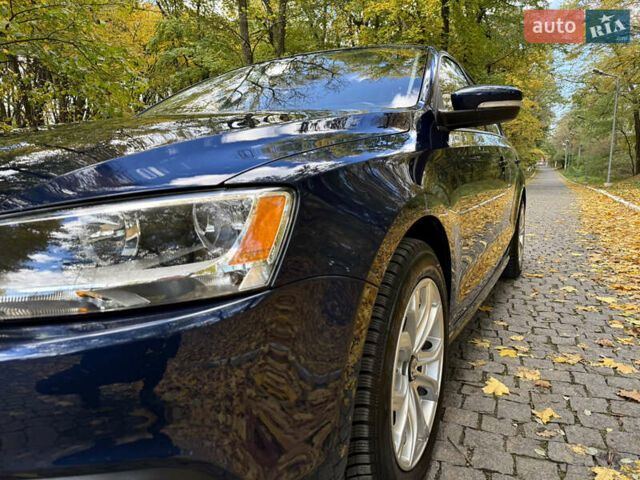 Фольксваген Джетта 2014 в Черновцах на Automoto.ua Синий Фольксваген Джетта, объемом двигателя 1.8 л и пробегом 147 тыс. км за 8300 $, фото 13 на Automoto.ua