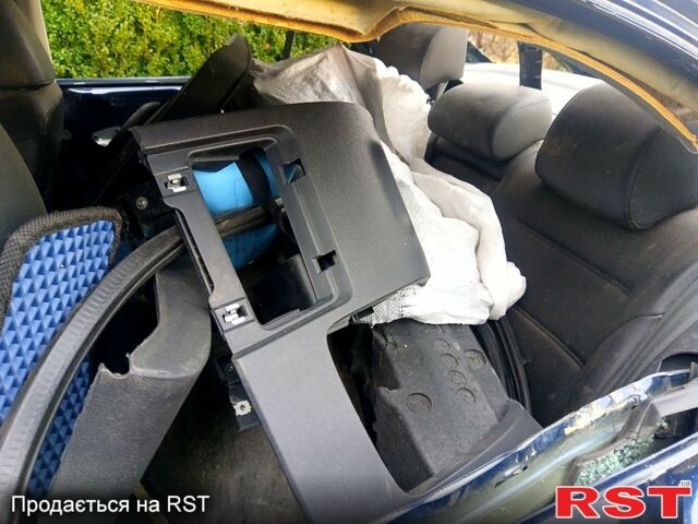 Синий Фольксваген Джетта, объемом двигателя 1.8 л и пробегом 156 тыс. км за 4000 $, фото 10 на Automoto.ua