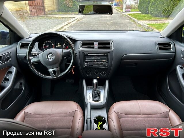 Синий Фольксваген Джетта, объемом двигателя 2 л и пробегом 136 тыс. км за 8299 $, фото 7 на Automoto.ua