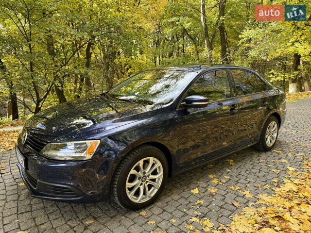 Фольксваген Джетта 2014 в Черновцах на Automoto.ua Синий Фольксваген Джетта, объемом двигателя 1.8 л и пробегом 147 тыс. км за 8300 $, фото 5 на Automoto.ua