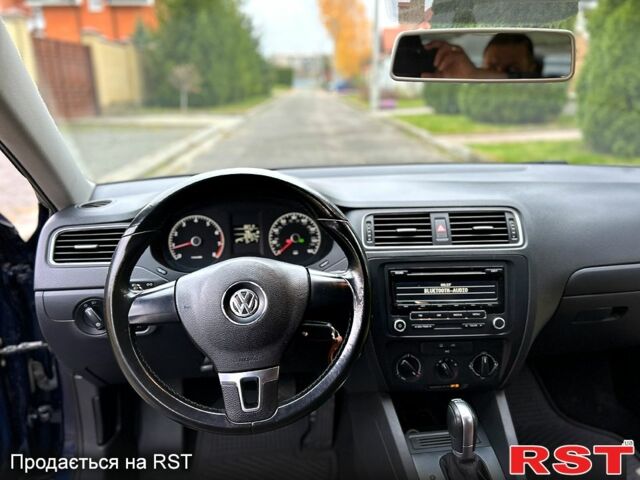 Синий Фольксваген Джетта, объемом двигателя 2 л и пробегом 136 тыс. км за 8299 $, фото 12 на Automoto.ua