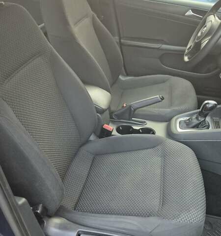 Синій Фольксваген Джетта, об'ємом двигуна 2 л та пробігом 160 тис. км за 8500 $, фото 18 на Automoto.ua