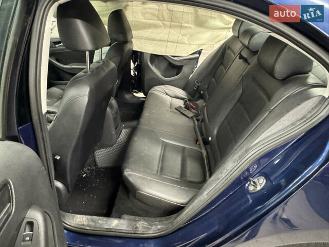 Синий Фольксваген Джетта, объемом двигателя 1.8 л и пробегом 100 тыс. км за 5500 $, фото 23 на Automoto.ua