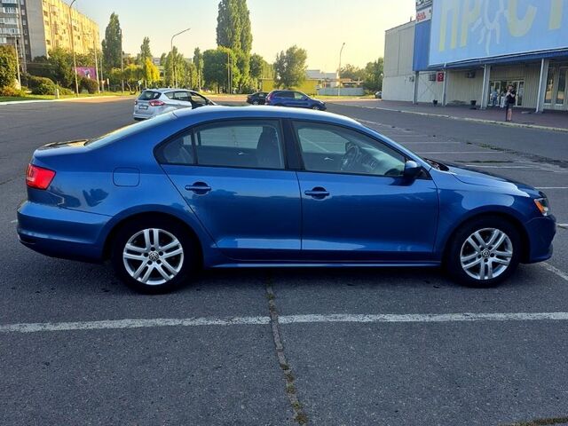 Синий Фольксваген Джетта, объемом двигателя 2 л и пробегом 195 тыс. км за 8500 $, фото 4 на Automoto.ua
