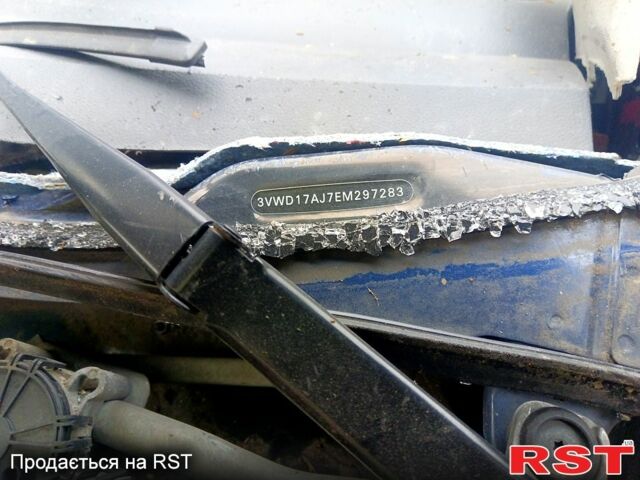 Синий Фольксваген Джетта, объемом двигателя 1.8 л и пробегом 156 тыс. км за 4000 $, фото 9 на Automoto.ua