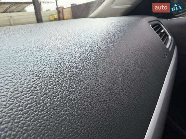 Синий Фольксваген Джетта, объемом двигателя 1.78 л и пробегом 193 тыс. км за 9999 $, фото 21 на Automoto.ua