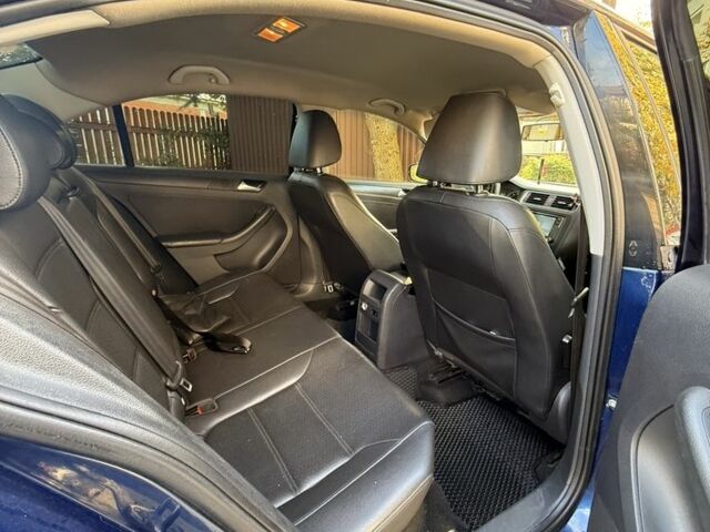 Синий Фольксваген Джетта, объемом двигателя 0 л и пробегом 256 тыс. км за 6999 $, фото 4 на Automoto.ua