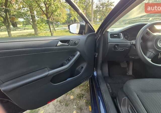 Синій Фольксваген Джетта, об'ємом двигуна 2 л та пробігом 160 тис. км за 8500 $, фото 13 на Automoto.ua