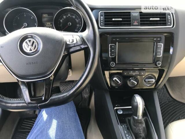 Синій Фольксваген Джетта, об'ємом двигуна 2 л та пробігом 238 тис. км за 10400 $, фото 14 на Automoto.ua