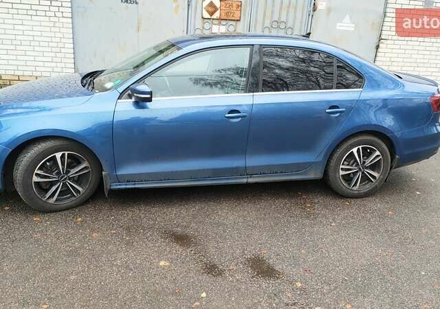 Синий Фольксваген Джетта, объемом двигателя 1.8 л и пробегом 154 тыс. км за 10000 $, фото 8 на Automoto.ua