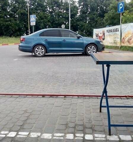 Синий Фольксваген Джетта, объемом двигателя 1.4 л и пробегом 140 тыс. км за 8000 $, фото 9 на Automoto.ua