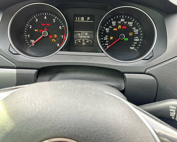 Синий Фольксваген Джетта, объемом двигателя 1.8 л и пробегом 157 тыс. км за 10500 $, фото 10 на Automoto.ua