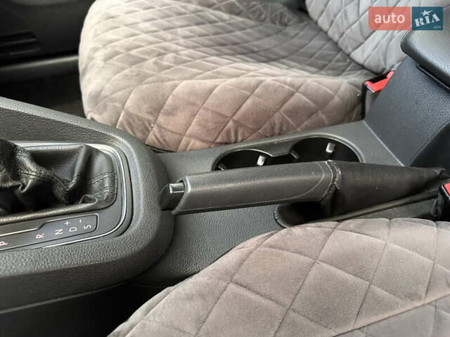 Синий Фольксваген Джетта, объемом двигателя 1.4 л и пробегом 236 тыс. км за 7999 $, фото 37 на Automoto.ua