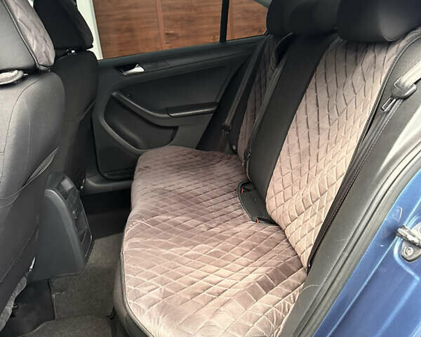 Синий Фольксваген Джетта, объемом двигателя 1.4 л и пробегом 236 тыс. км за 7999 $, фото 40 на Automoto.ua