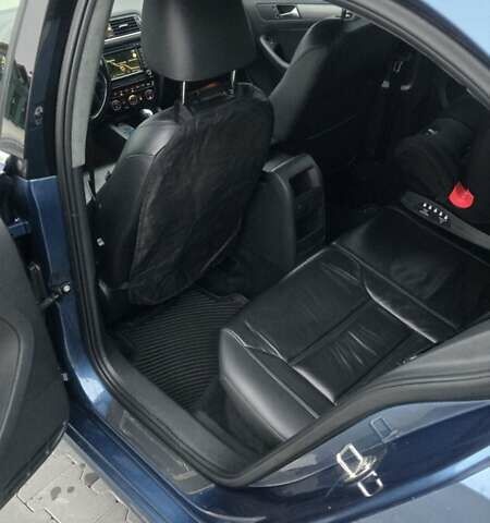 Синий Фольксваген Джетта, объемом двигателя 1.8 л и пробегом 107 тыс. км за 10800 $, фото 12 на Automoto.ua