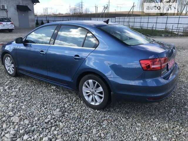 Синій Фольксваген Джетта, об'ємом двигуна 2 л та пробігом 238 тис. км за 10400 $, фото 5 на Automoto.ua