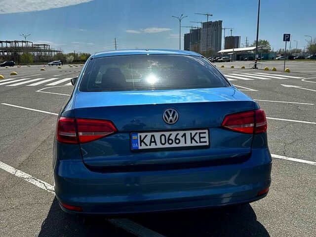 Фольксваген Джетта 2015 у Києві на Automoto.ua Синій Фольксваген Джетта, об'ємом двигуна 2 л та пробігом 230 тис. км за 7998 $, фото 10 на Automoto.ua