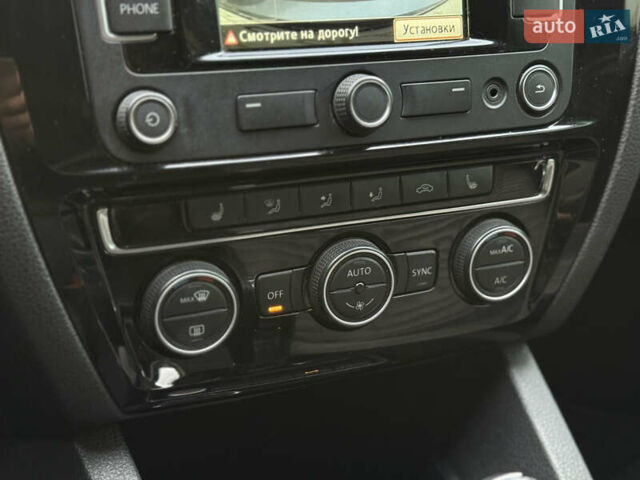 Фольксваген Джетта 2015 у Одесі на Automoto.ua Синій Фольксваген Джетта, об'ємом двигуна 1.39 л та пробігом 240 тис. км за 8900 $, фото 58 на Automoto.ua