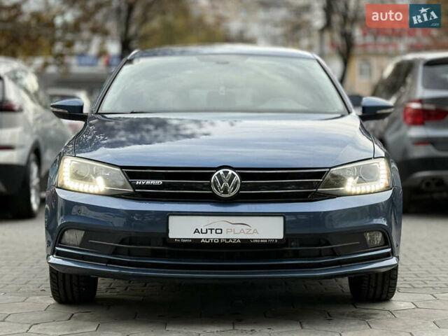 Фольксваген Джетта 2015 у Одесі на Automoto.ua Синій Фольксваген Джетта, об'ємом двигуна 1.39 л та пробігом 240 тис. км за 8900 $, фото 2 на Automoto.ua
