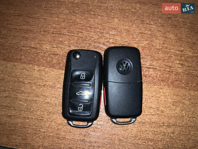 Синий Фольксваген Джетта, объемом двигателя 1.8 л и пробегом 145 тыс. км за 9600 $, фото 24 на Automoto.ua