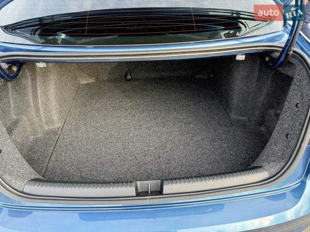Синій Фольксваген Джетта, об'ємом двигуна 1.4 л та пробігом 109 тис. км за 11500 $, фото 9 на Automoto.ua