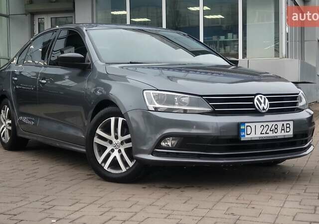 Синий Фольксваген Джетта, объемом двигателя 1.8 л и пробегом 172 тыс. км за 10500 $, фото 1 на Automoto.ua