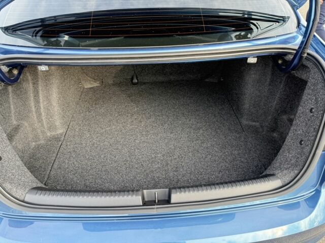 Синий Фольксваген Джетта, объемом двигателя 1.4 л и пробегом 108 тыс. км за 11500 $, фото 6 на Automoto.ua