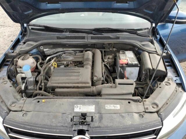 Синій Фольксваген Джетта, об'ємом двигуна 1.4 л та пробігом 96 тис. км за 999 $, фото 10 на Automoto.ua