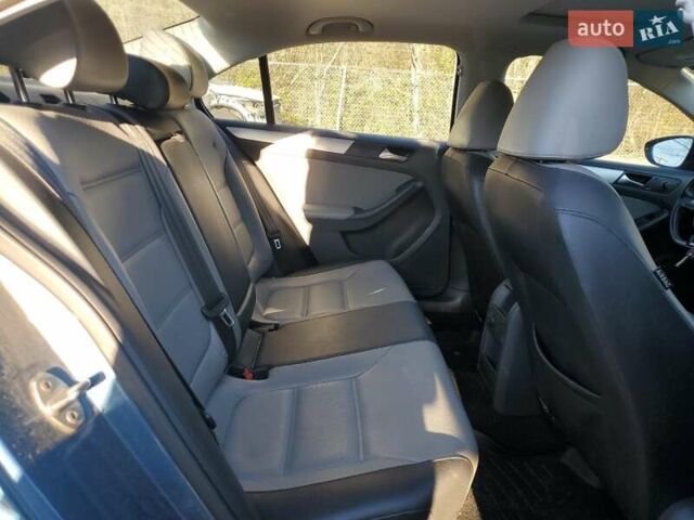 Синій Фольксваген Джетта, об'ємом двигуна 1.39 л та пробігом 204 тис. км за 1700 $, фото 9 на Automoto.ua