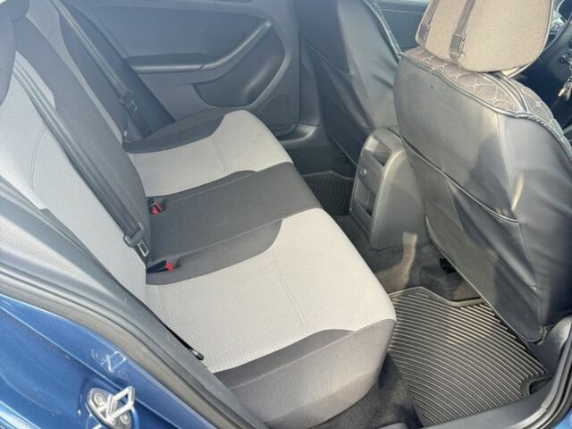 Синий Фольксваген Джетта, объемом двигателя 1.4 л и пробегом 108 тыс. км за 11500 $, фото 5 на Automoto.ua