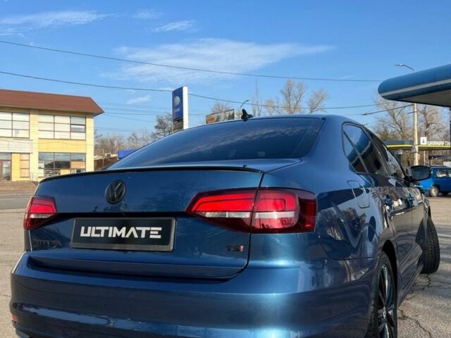 Синій Фольксваген Джетта, об'ємом двигуна 1.8 л та пробігом 144 тис. км за 11699 $, фото 2 на Automoto.ua