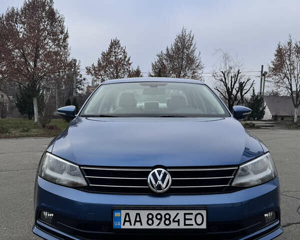Синій Фольксваген Джетта, об'ємом двигуна 1.6 л та пробігом 137 тис. км за 13300 $, фото 1 на Automoto.ua