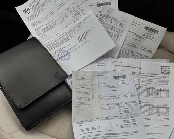 Синій Фольксваген Джетта, об'ємом двигуна 1.6 л та пробігом 137 тис. км за 13300 $, фото 19 на Automoto.ua